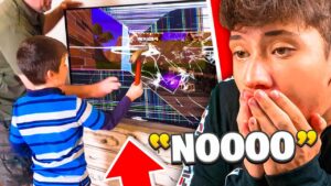 BAMBINO DISTRUGGE LA TELEVISIONE PERCHE' PERDE A FORTNITE!