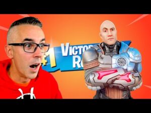 JUEGO CON "LA ROCA" EN FORTNITE :-)