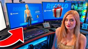 Le REGALO a mi NOVIA su PROPIA SKIN en Fortnite y así reacciona...