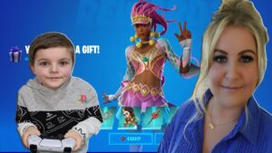 8 Year Old Kid & His Mum Showcase Gameplay Using NEW Fortnite Skin Naomi Osaka Tennis Bundle.