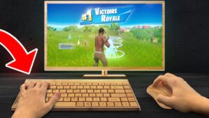 J'ai testé un CLAVIER en BOIS sur Fortnite... (ça existe vraiment)