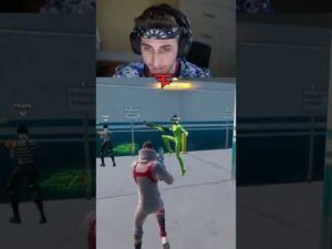 The *NEW* " Hug Bug " in Fortnite 😂