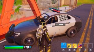 ELE VOLTOU?! ENCONTREI O CARRO DA POLICIA no FORTNITE!