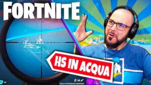 Cecchinata in Acqua ad un Player INVISIBILE - FORTNITE